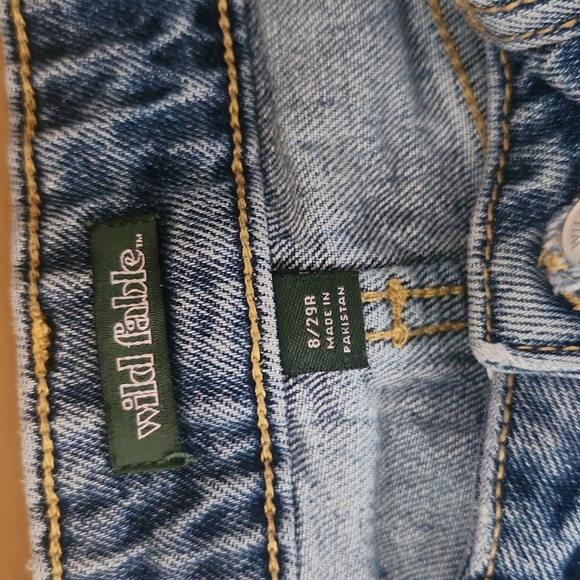 Cut Off Shorts - Picture 7 of 7